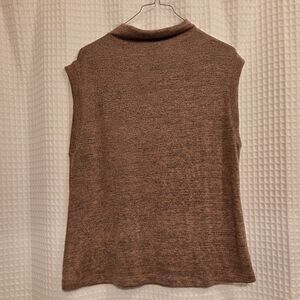 Tahari Heathered Brown Knit Top